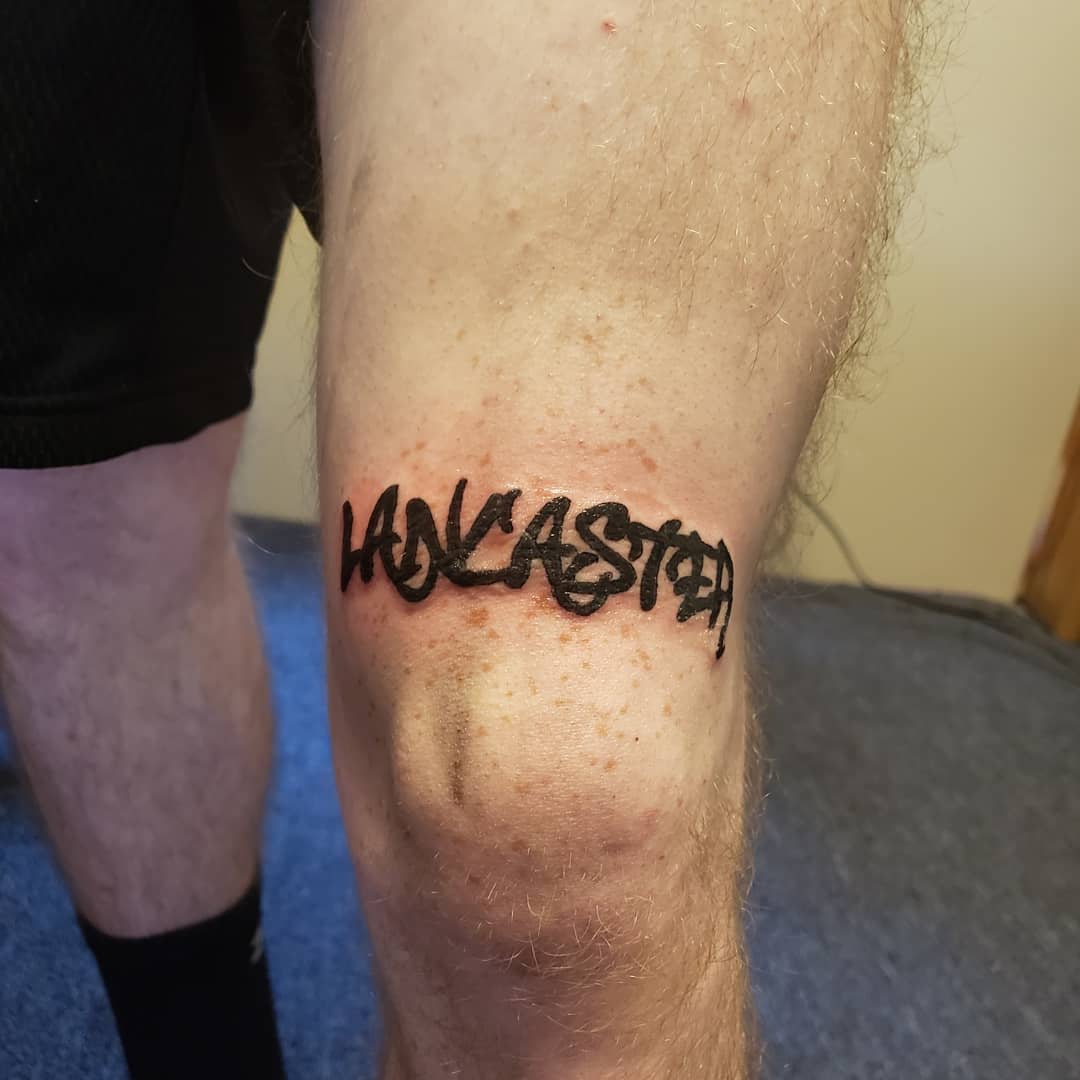 TPM_978's tweet photo. Just finished this up #Tattoos #BlackInk #BlackTattoos #Lettering #StigmaInk https://t.co/exg3MPzhb5