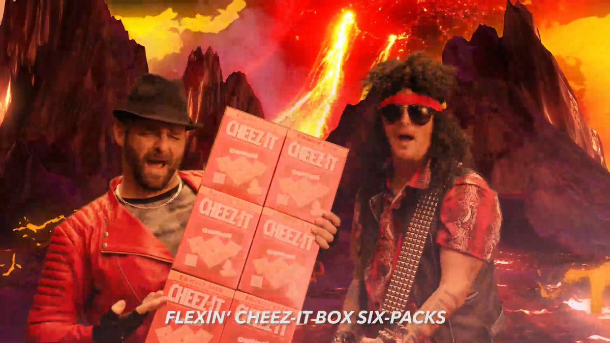 This is what happens when you combine @mikegolicjr, @jasonfitz, matching bodysuits, and a bunch of @cheezit.
College football rocks 🤣 #ad https://t.co/AQqT8uOSJc
