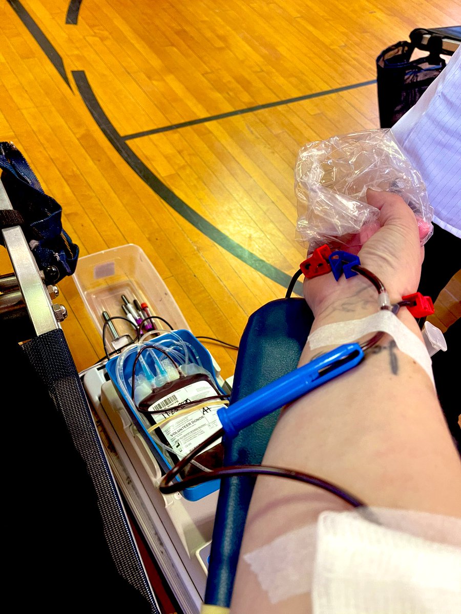 2mddpodcast's tweet photo. Donate a pint and save three lives! Couldn’t be easier. The finger prick hurts worse than the big poke. Spend the rest of the day making sick innuendos guilt-free! Everyone wins!! #donateblood #typeapositive #getexsanguinated #bloodlettingisfun #allthecoolkidsdoit https://t.co/G5wiZIyL9s
