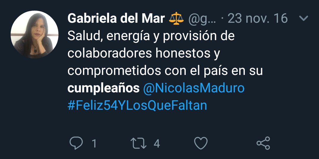 RoiLopezRivas's tweet photo. Enchufada / Desenchufada https://t.co/jxVzlfrdxW