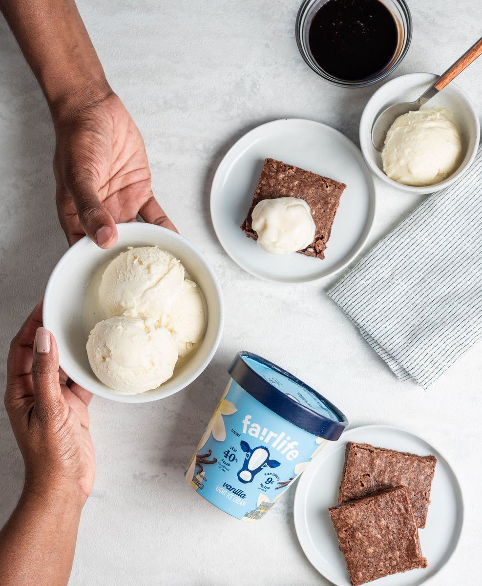Our idea of the perfect wind down? Ice cream! fairlife Light Ice Cream is deliciously creamy and made with less sugar than traditional ice cream. Use the link below to see if fairlife Light Ice Cream is available near you!
https://t.co/qfu1Az9wti https://t.co/rSTO6WhniY
