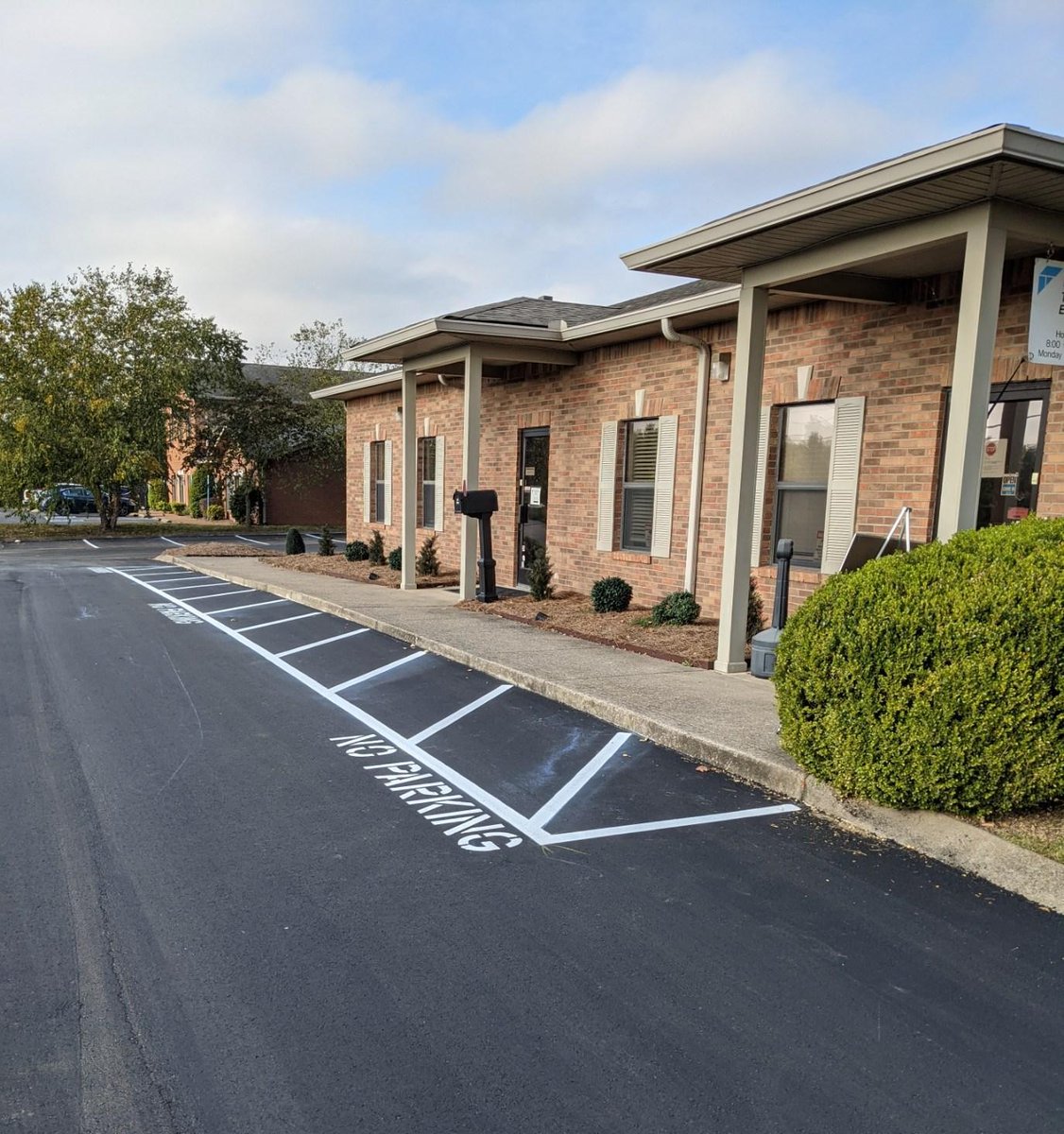 TNcrownpaving's tweet photo. This might not look like a big deal to you, but this fire lane could save a life! We are thankful to have the opportunity to mill, pave and stripe @ Fortier 🚒 #asphaltpaving #crownpaving #nashvillepaving https://t.co/gWjnDUXDo7