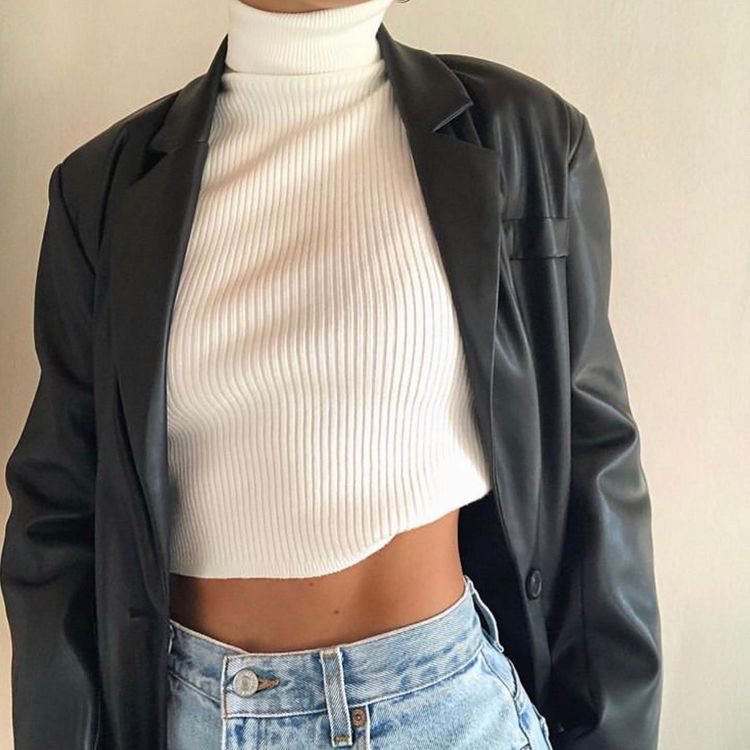 badestoutfit's tweet photo. black leather jacket https://t.co/Y8oyErUgZf