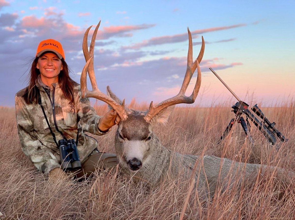 Grandpas_Place1's tweet image. RT @BurrisOptics: Making memories and filling the freezer! Now that’s what we mean by #findwhatmatters !
PC: @beyondthehunttv 

#deer #muledeer #muley #buck #deerhunting #muleycrazy #bigbuck #muleymadness #hunting #huntinglife #hushin #conservation #deer…