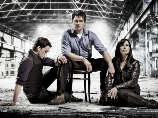 5) Children of Earth (Torchwood)Did I say I like political thriller? What if last a whole season?You have virtually the best pure science-fiction thriller in all of Doctor Who.It's so perfectly written, and Torchwood is worth watching just for that masterpiece.