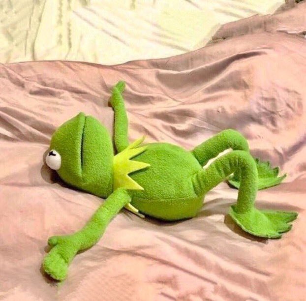 PodcastFuton's tweet photo. The semester is ending and that means the Futon Crashers won’t be together for two months 🥺 https://t.co/nHr7eac9Gy