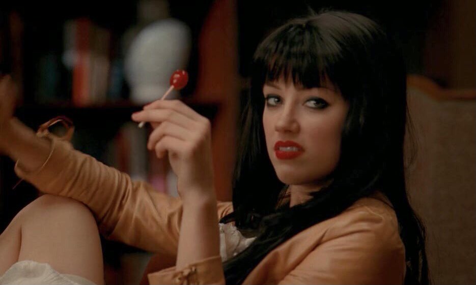 heardverse's tweet image. four fav films with amber heard

reply for an actor!