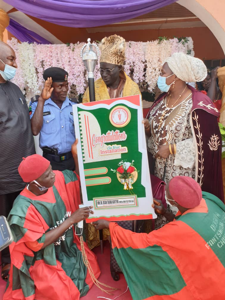 VetCouncilNig's tweet photo. The Veterinary council congratulates HRH, Dr. Josiah Kantiyok, former Ag. Registrar of the Veterinary Council, on his coronation. May your reign bring peace and success. @GovKaduna https://t.co/AVkAREQZtC