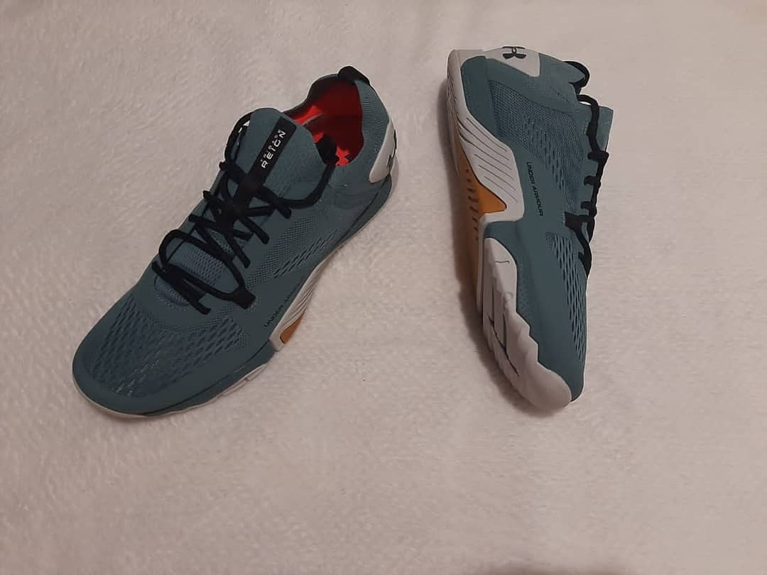 BongosSneakers's tweet image. Boom Delivered goods!! All set for the Zim trip #underarmourtribasereign2 #Puma #PumaRalphSampson #BulawayoSneakers #bulawayofashion #byokicks #NewShoes #Freshkicks #cityofkingsandqueens #Zimbound #Zimkicks #Zimfashion #Byofashion