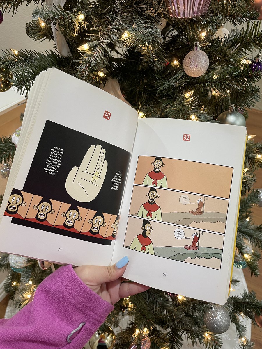 daplmy's tweet photo. My first time ever reading a graphic novel and I didn’t know I would love it so much. Thank you @geneluenyang for this beautiful, hilarious work. #buslverse https://t.co/81nyM144w5