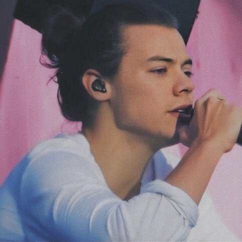 Had this pfp but change the header a lot of times