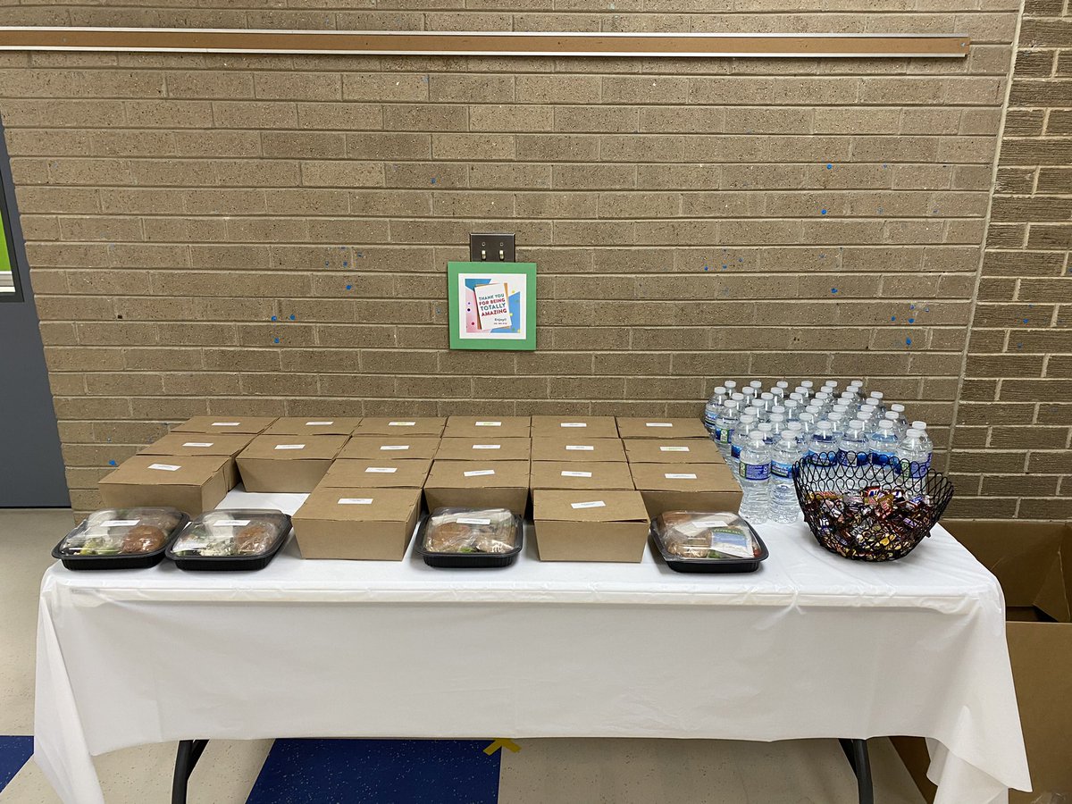 Mrs. Welter (@jwelter3) on Twitter photo Thank you PTO for the wonderful dinner #wdsd7 <a href="/OB_Foxes/">Oakbrook Elementary</a> <a href="/PTO_OB_WV/">PTO - Oakbrook/Westview</a> Thank you PTO for the wonderful dinner #wdsd7 <a href="/OB_Foxes/">Oakbrook Elementary</a> <a href="/PTO_OB_WV/">PTO - Oakbrook/Westview</a>