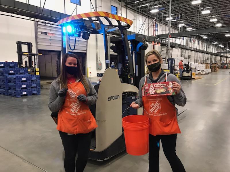 thd_jill's tweet photo. Special thank you to our "TREE"mendous Key 1 IB team @TroyDFC6707 @SMeyerTHD @aaron6707 @JohnKossick #haveyourselfamerrylittlepeakmas https://t.co/erlgXlTWTl