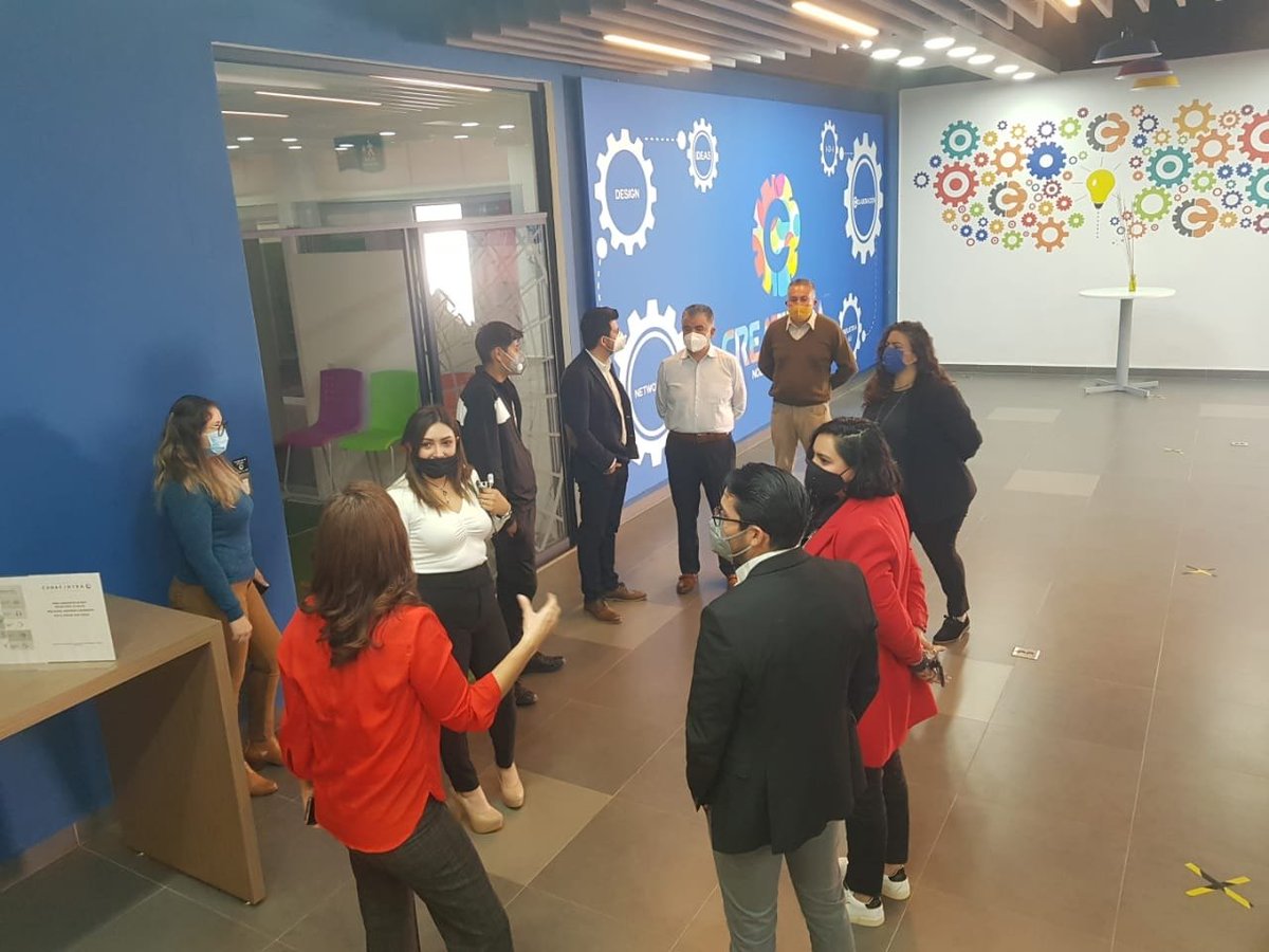 NodoCreativika's tweet photo. #Hoy | Recibimos al Regidor de 
@HSanMateoAtenco, el Lic. Luis González Núñez con el objetivo de vincular los servicios que ofrecemos #creativika con su municipio, y así integrar el tema de innovación con las empresas del sector calzado.

#sincolaboarciónnohayinnovación https://t.co/a5IkjnsoTM