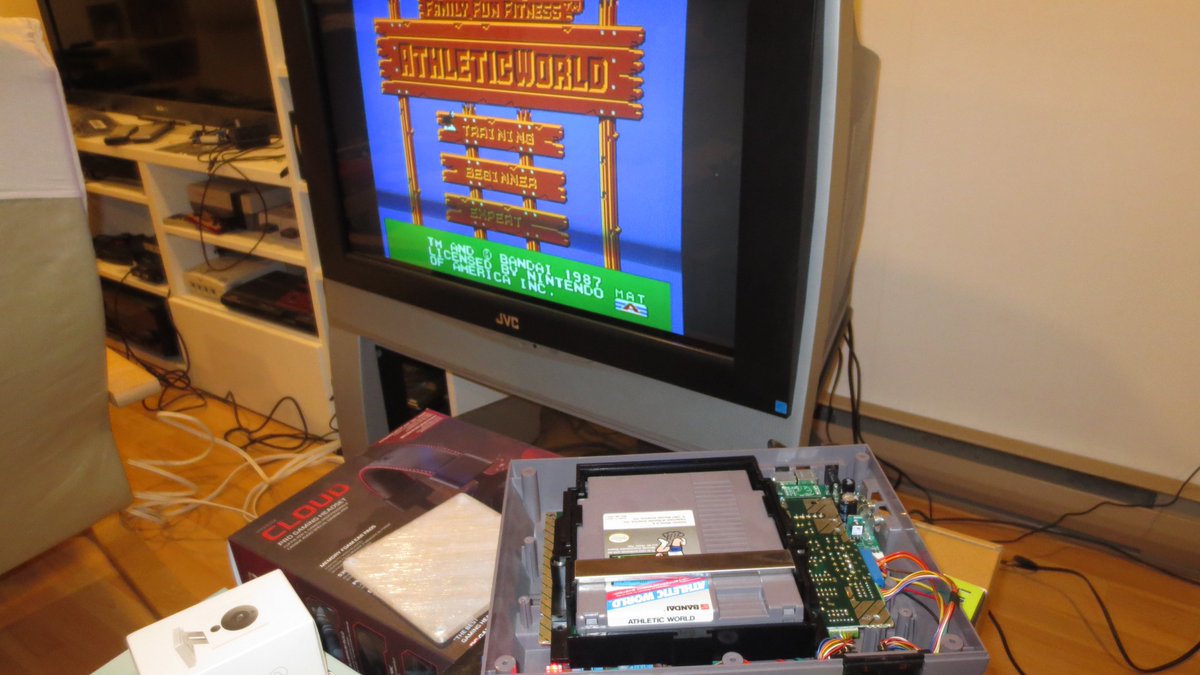 TRP_RetroMods's tweet photo. YAS B*TCH!!! #NESRGB #NESIO #NOCUT
You'll still have to cut a bit the barrel of your cable. Need to test the new audio circuit from @Tian_Feng44 https://t.co/FTN9js9F9n