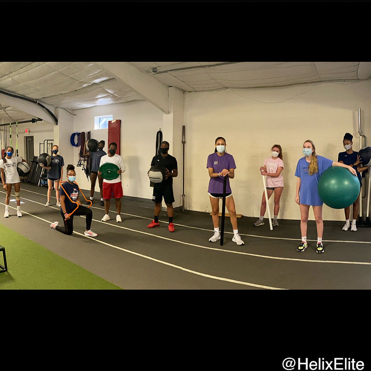 HelixElite's tweet photo. 2020 Fall Peak Performance Training Completed!
Individual sports specific periodized training protocol and we canβt wait to see the transition take place!
#SportsSpecific #Strength #Agility #Mobility #Power #InjuryPrevention #Volleyball #Baseball #TrackandField #HardWork2Win https://t.co/XFoVBwNUZf