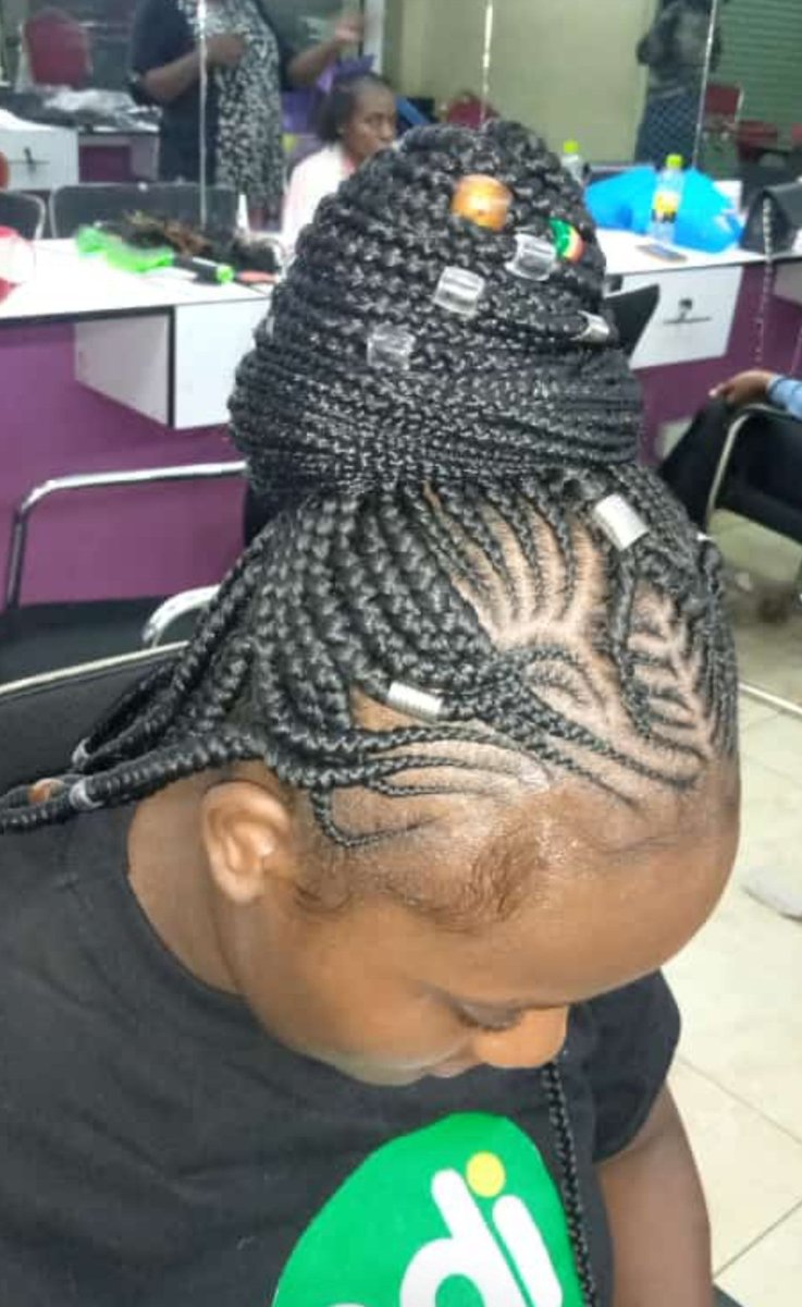 saspacity's tweet photo. Recreate the style of your choice with us!
Book your appointment today on our website https://t.co/07ErEHm4Ba and enjoy a 10% discount for the first booking.
Hair done by Elizabeth Salon.
#braids #salon #onlinebookingapp #saspacity https://t.co/r3oBfHmHZx