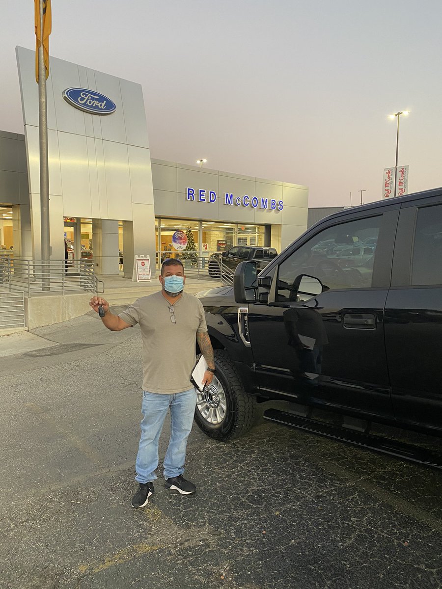 kent_holste's tweet image. Congratulations  to Ronald 🎉🎊 Was looking to replace a truck for work that had more power and now he’s driving this new beauty 2021 F-250!!Thanks for trusting me with your purchase and welcome to the Red McCombs Ford family🙏🏻
Contact me to setup your appointment 📱(913)514-4800