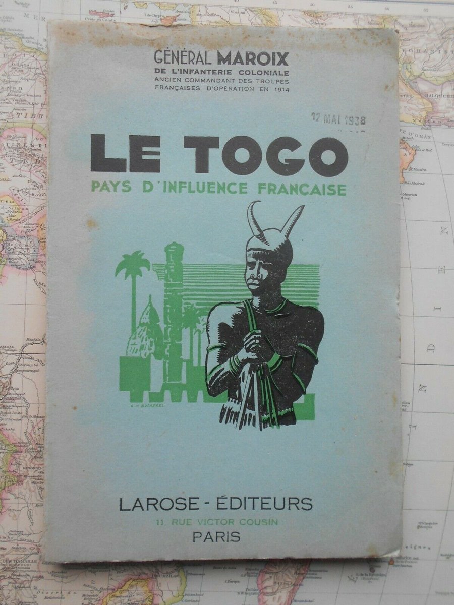 "Devenu médecin-lieutenant, il est élevé au grade de médecin-capitaine du 11e RAC (régiment d’artillerie coloniale, troupes de marine) en décembre 1938, alors qu’il est en service au Togo."