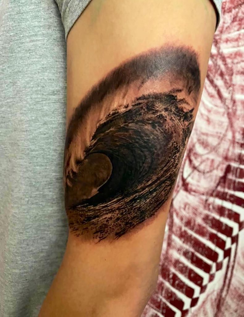 JalenHead's tweet photo. New Ink 🌤 🌊 #photorealism https://t.co/dI9zqq6GwA