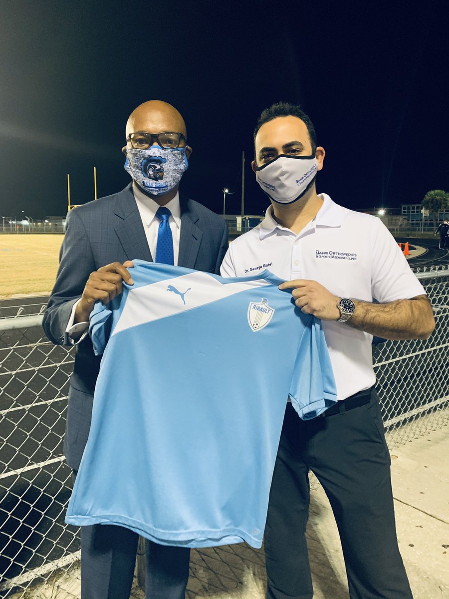 talleymama's tweet photo. A Special Thank You 🙏🏼 to @JaxArmadaFC @ArmadaPresident and Bahri Orthopedics for their donation of uniforms to our @RibaultTrojans boys &amp; girls soccer 🥅 teams @DuvalSchools https://t.co/k4hJktXjTd
