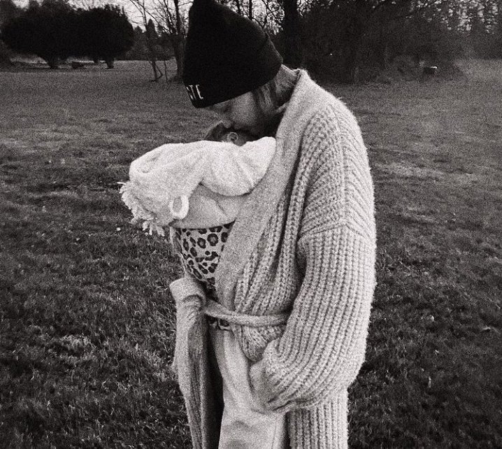 Gihadidarg's tweet image. How it started:            How it’s going: