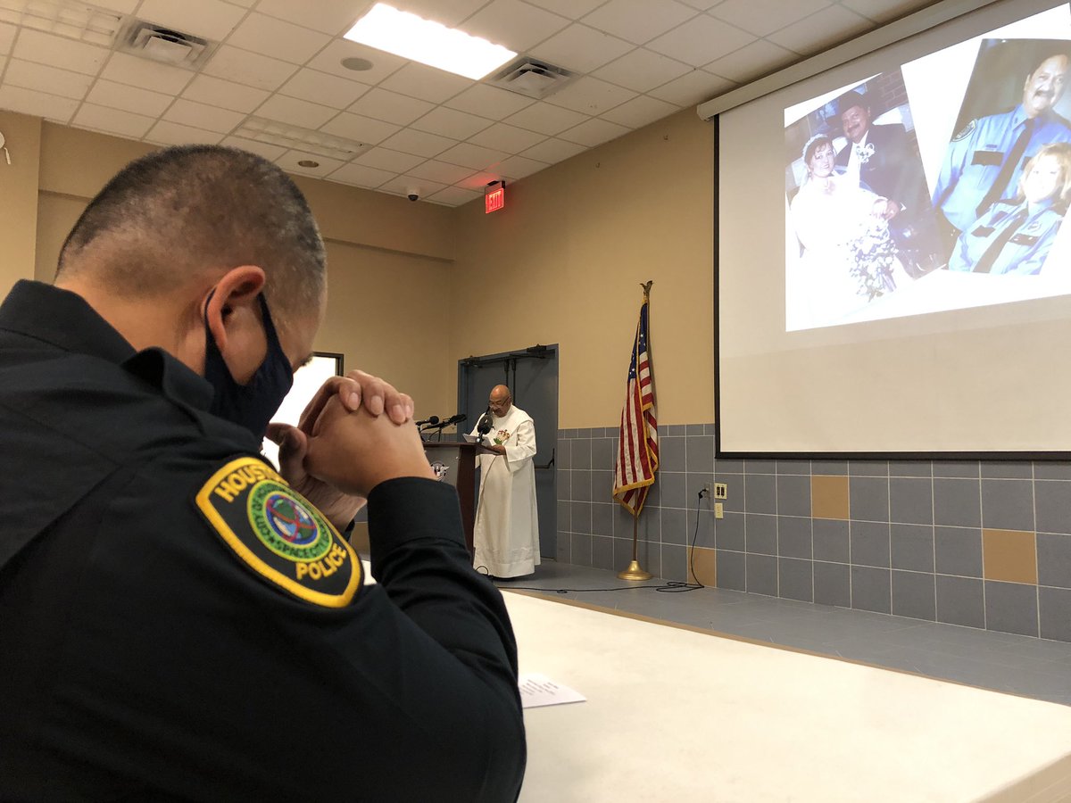 Houston Police tweet media