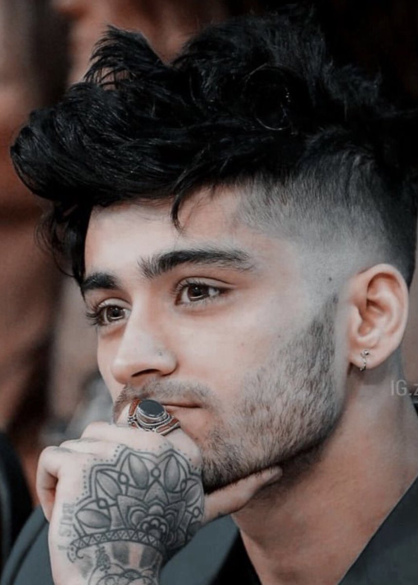  @starstrungsea as Zayn