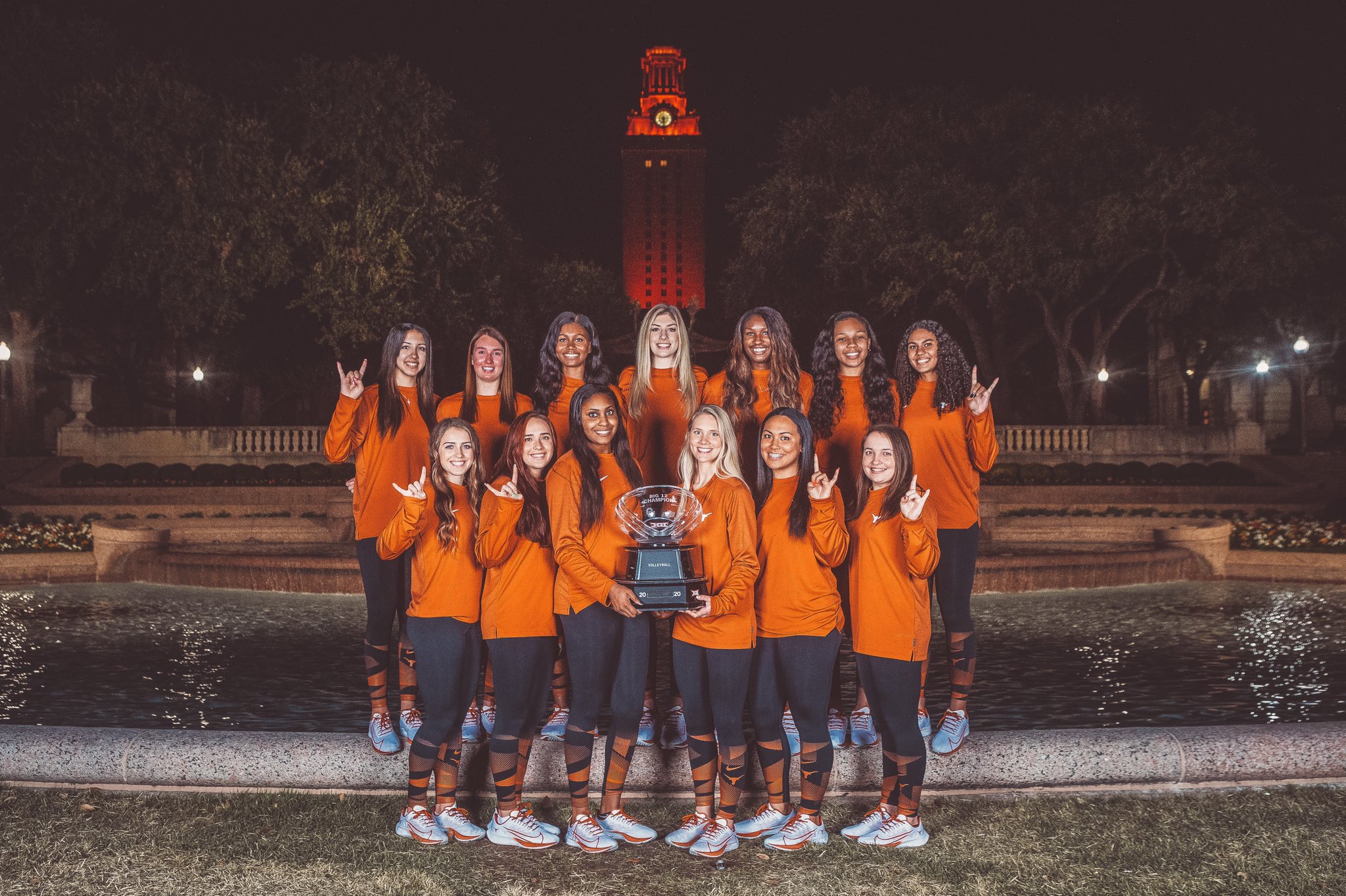 EnjVA59XYAUS-zV?format=jpg&name=large