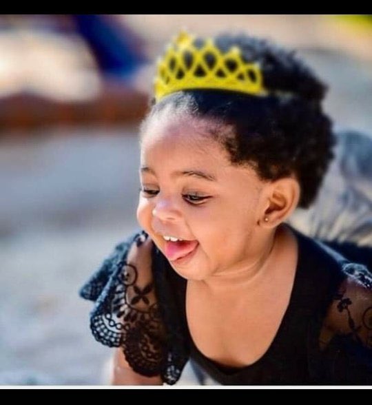 MagolwaneJ's tweet photo. Rest bafethu #Obani lababantu 😜😜 https://t.co/bUDs9plptw