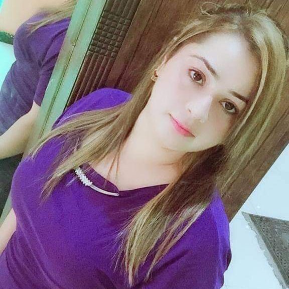 AminaMalik512's tweet photo. #NewProfilePic https://t.co/4hLziMXMiu