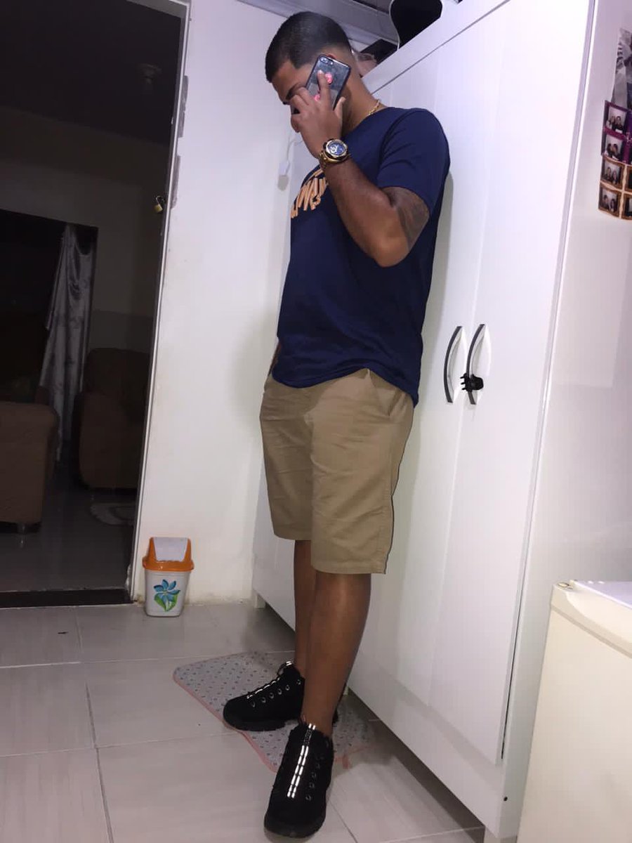Italonewlife's tweet photo. 🤫 https://t.co/hdv8rzUMkz