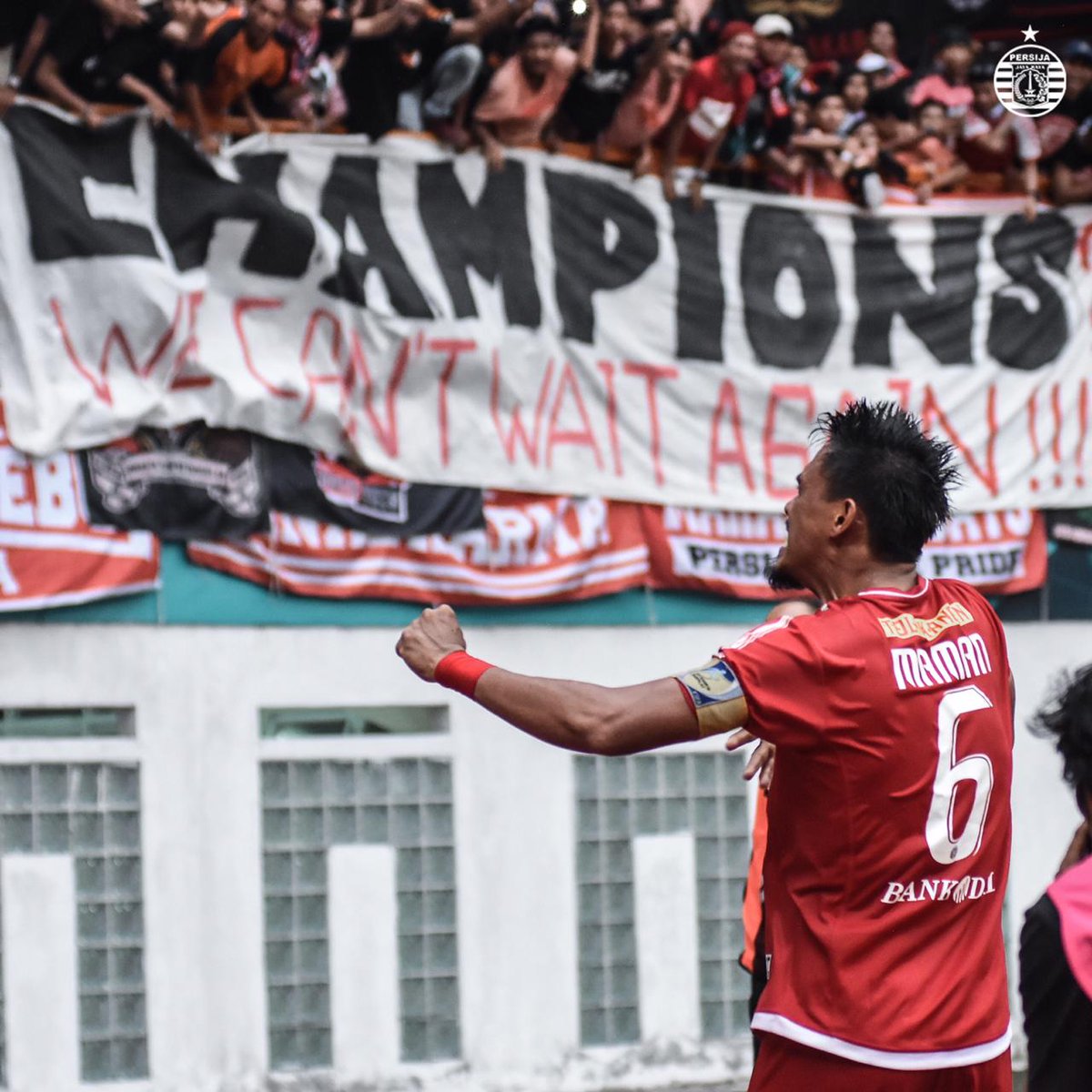 Persija_Jkt's tweet photo. Apa yang terjadi dua tahun lalu? 🤔

#ThrowbackTuesday #BelieveIn12 #PersijaJakarta https://t.co/YVWwqOBXGH