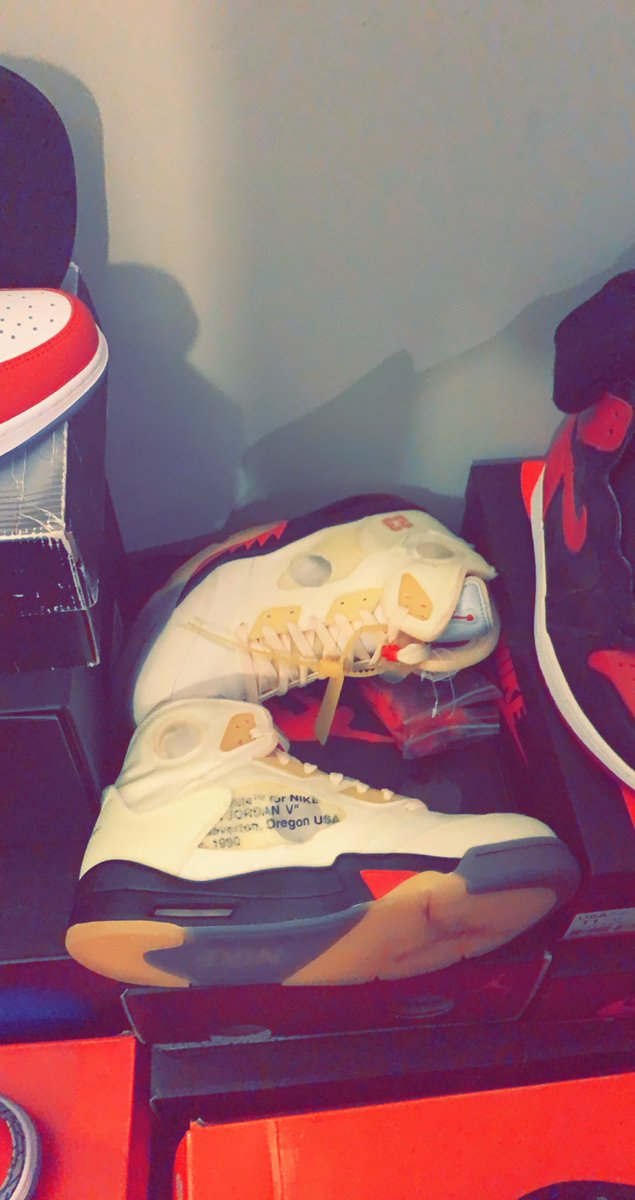 KingFlacid's tweet photo. @ComplexSneakers @OffWht @virgilabloh @Jumpman23 https://t.co/cOAc3FhJWH
