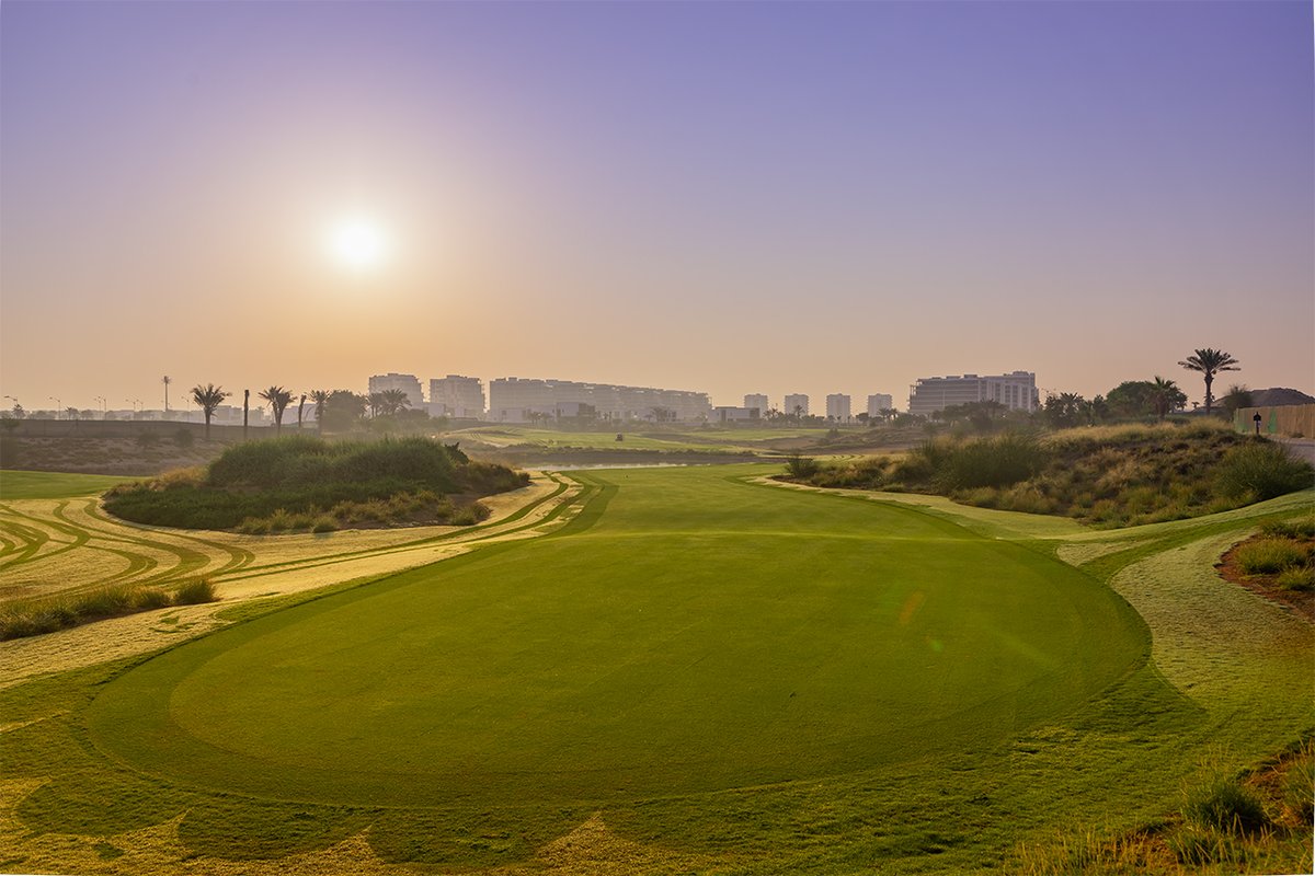 TrumpGolfDubai's tweet photo. Golf fresh morning @trumpgolfdubai be like ..!

Book your morning golf round online.

https://t.co/DWElzyrHJh

#trumpgolfdubai #golfmorning #bookonline #golfround https://t.co/Qgu4Rx9WFF
