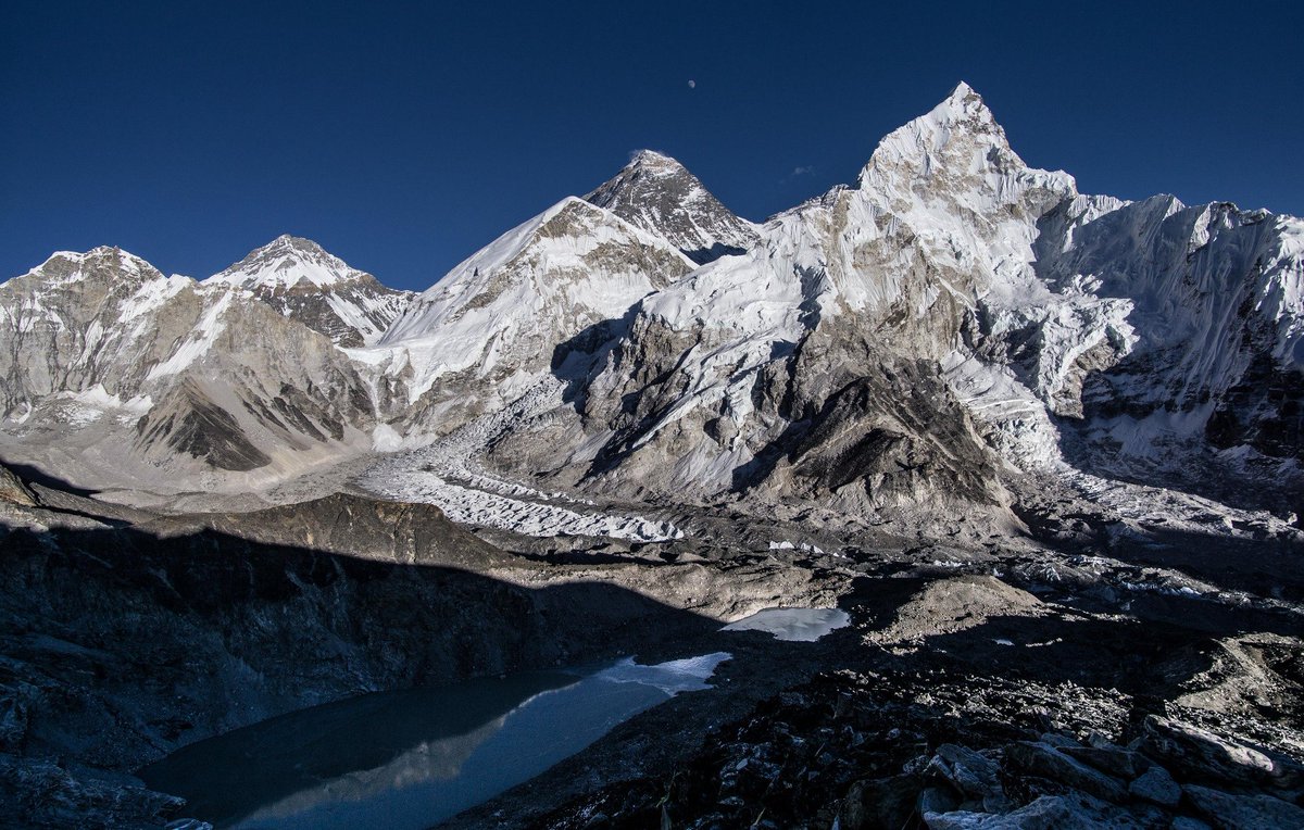 AFTreks's tweet photo. The classic view from Kala Patthar 5545m remains one of the most magnificent view of Mount Everest and the surrounding Himalaya of Khumbu valley.

#EverestBaseCamp #Trekking #Khumbu #Himalaya #Sagarmatha #Everest #Sherpa #KalaPatthar #Mountains #Nature #Hiking #Adventure #Nepal https://t.co/V7OOuAMndN