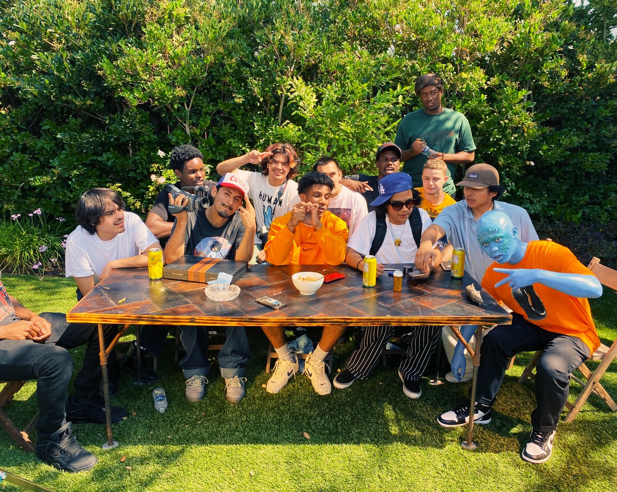 Australia, meet <a href="/AGCLUB_/">AG CLUB*</a> 

While the concept of a hip-hop collective is nothing ground-breaking, AG Club sure are.

otchiphop.com/2020/11/24/mee…