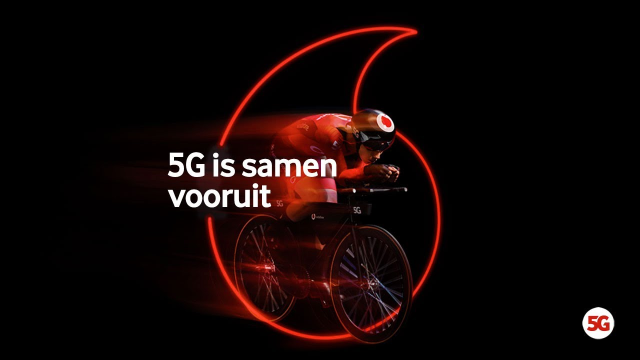 Marcel_de_Groot's tweet photo. Met de 5G-techniek van Vodafone kan de bijna blinde topwielrenner Tristan Bangma om zich heen kan kijken tijdens een race. "Een droom die uitkomt". https://t.co/EVlRRavcrz https://t.co/BwvJAgsLp5