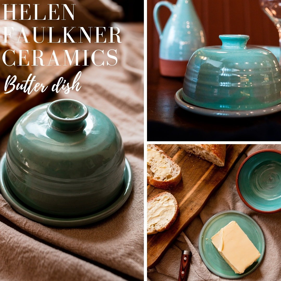 Don't you hate trying to butter lovely fresh soft bread with rock hard butter, this generous domed butter dish will keep your butter fresh and perfectly spreadable on the kitchen table.
helenfaulknerceramics.com
#butterdish #foodiegifts #turquoisepottery #buybelfast #pottery