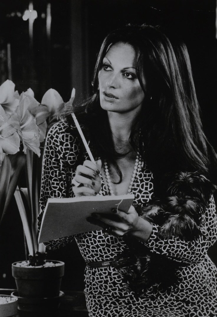 MindsetForHapp1's tweet photo. MindForLeader
“Attitude is everything”. 
Diane Von Furstenberg 💡🧠🎙

DVF has built her entire fashion career on the concept of female #empowerment. She founded The DVF Awards, which recognize incredible #women who have made positive impacts on the world🙌🏽

#quote #Leaders https://t.co/VQMMQEVM4v