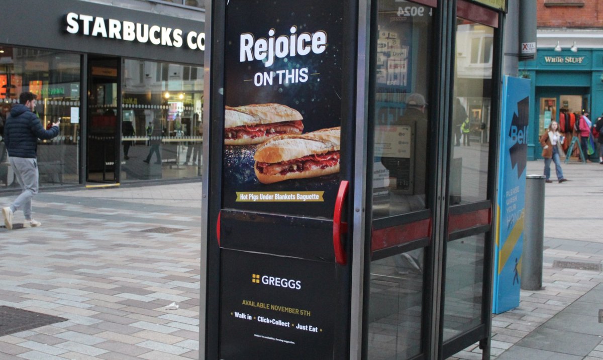 GlobalNIreland's tweet image. 47% of our @WorkShopPlayIE community told us they get excited about seasonal food and drink with a third specifically looking out for special Christmas editions. @GreggsOfficial pass the hot pigs under blankets baguette! #localinsight #insights #Christmas #outdooradvertising #OOH