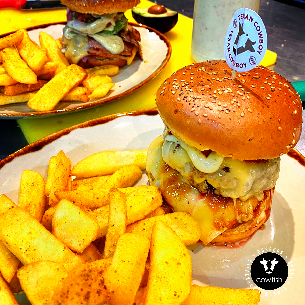 CowFish_Za's tweet photo. Are you ready to get onto the saddle with our new Burger, The Texan Cowboy? 🤠 Double 160g Beef, double Cheese, BBQ, Cowfish mayo, tomato, onion &amp; pickles! 🍔🧀

#CowfishZA #CowfishHazelwood #TexanCowboyBurger #PretoriaRestaurants #PretoriaFood https://t.co/lumqrFBFSn