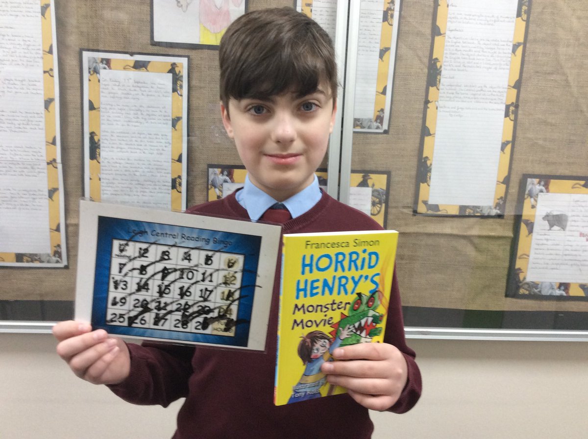 It’s William who has completed his reading bingo card today! Well done William and great choice of Horrid Henry book as your prize! Keep reading! ⁦<a href="/MrsMellingLCP/">The Hive @ LCPS</a>⁩ ⁦<a href="/leighcentralps/">Leigh Central</a>⁩ ⁦<a href="/simon_francesca/">Francesca Simon</a>⁩