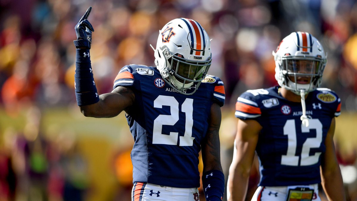 PFF_College's tweet photo. Highest-graded DBs in Wk 12
1. Smoke Monday, Auburn - 92.6
2. Larry Brooks, Tulane - 92.4
3. Talanoa Hufanga, USC - 90.4 https://t.co/Xo7tpCH4Ae