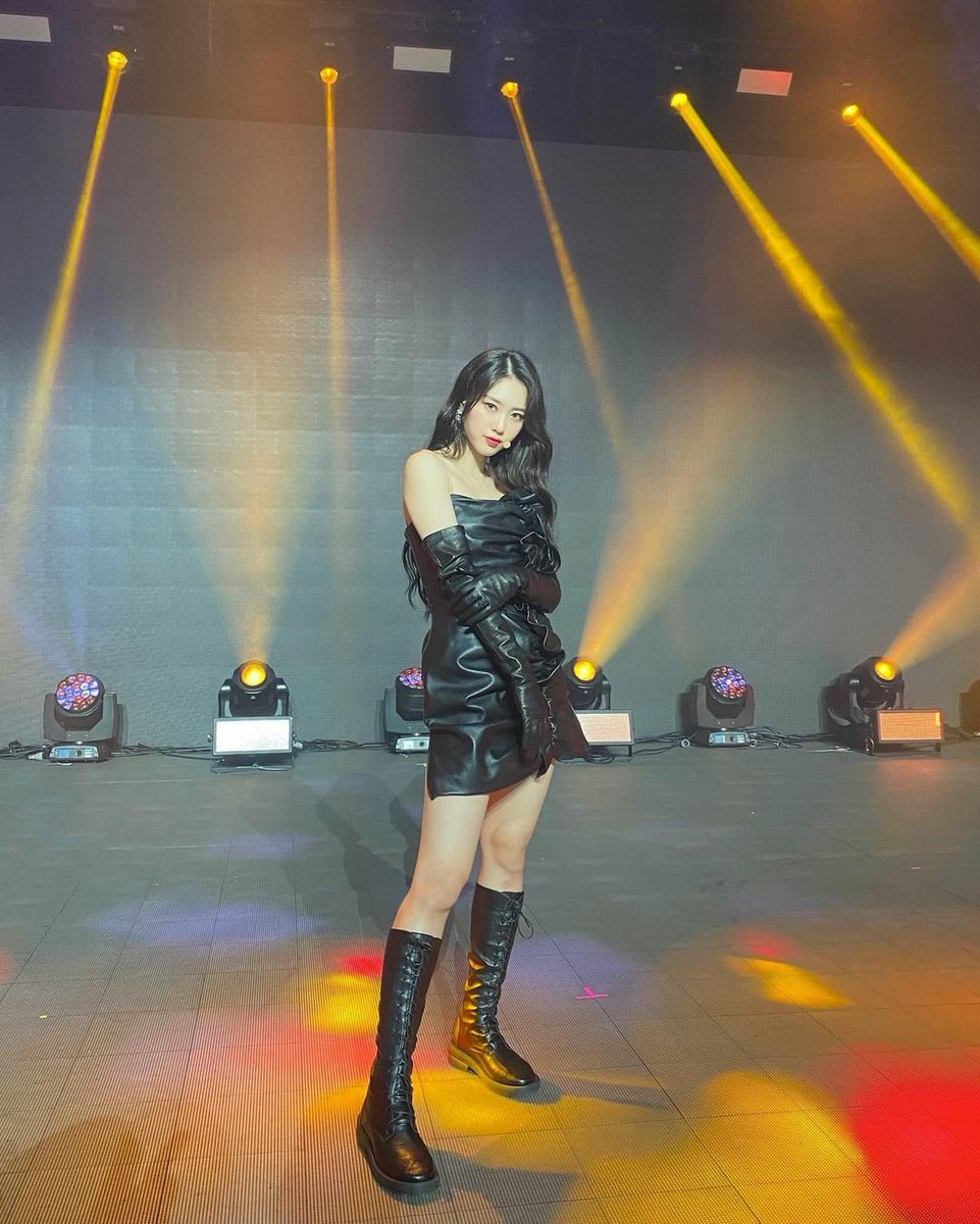 HOSIK9744's tweet photo. https://t.co/hYVKuq8Iu5