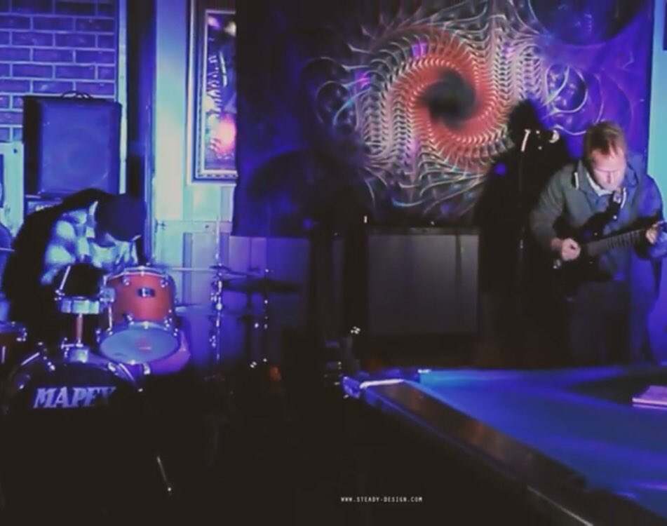 dropthehat's tweet image. Hi

This is Matt &amp;amp; Frank 

&amp;amp; MY name is Jason 

And WE ARE... 

#GIRLSwBOYFRIENDS! 

#GirlsWithBoyfriends are thinking about you right now! 

 #upChill 🌹👻🧚🏻‍♀️🦋