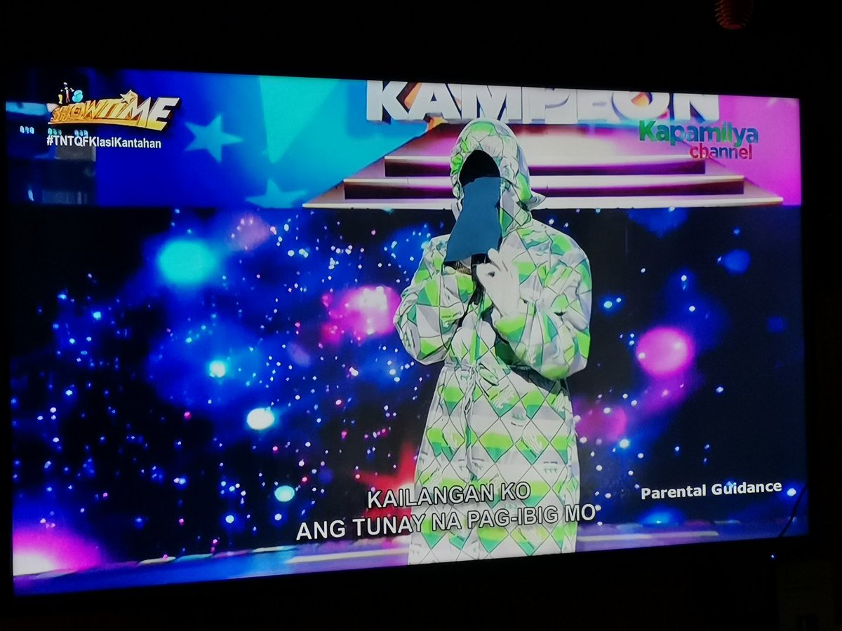 ultimateikon's tweet photo. @itsShowtimeNa #TNTQFKlasiKantahan Tago Kanta #3 Go go go. https://t.co/vIaDKajUDy