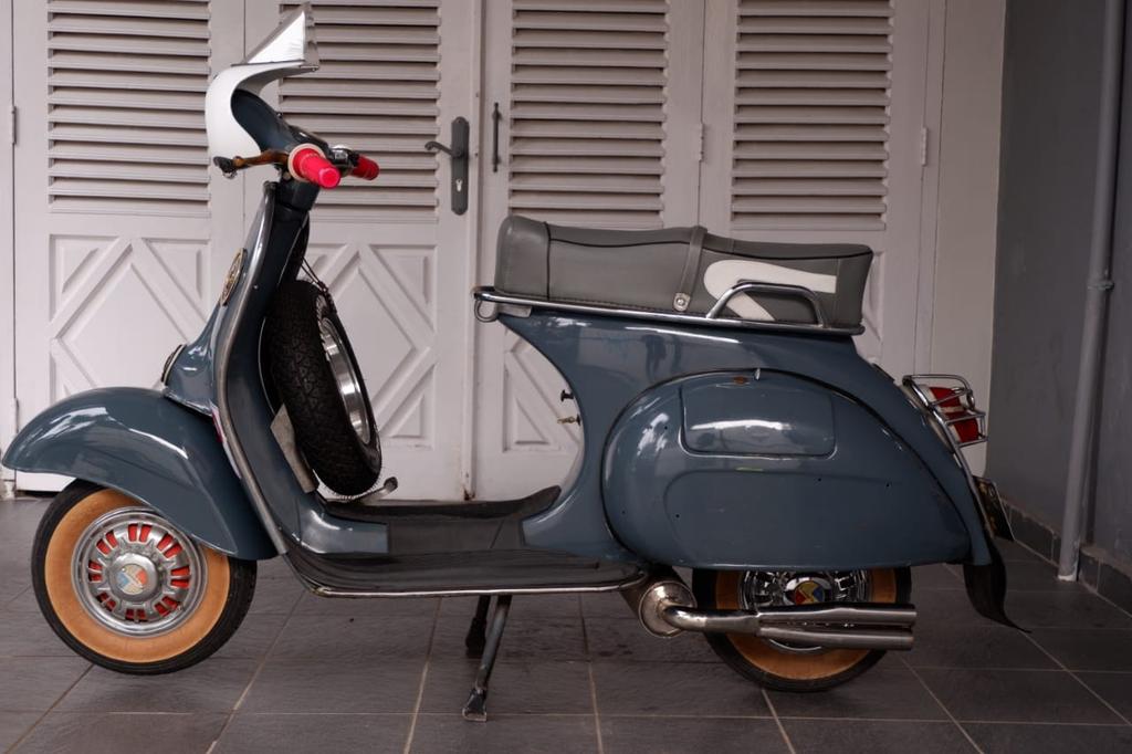 HoldenKlasik's tweet photo. Vbb th65 surat komplit akur pajak on plat B full aksesoris. Price 6* Jt Lokasi Jakarta. Wa 089643484575 https://t.co/uzqqEsXi2t