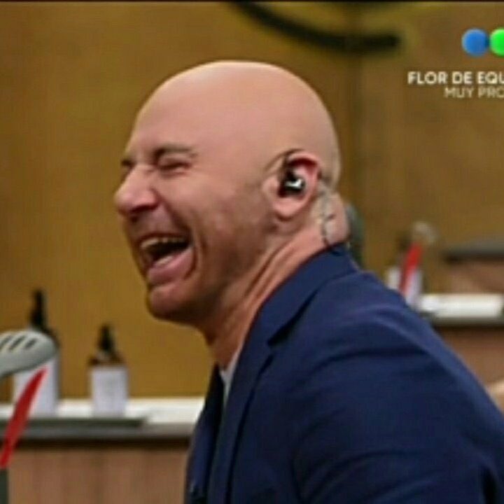 lilianacar17's tweet photo. #MasterChefArgentina BOY OLMI Y MOLDAVSKY AFANÁNDOLE LAS COSAS A LA MARENGO https://t.co/S98SbqqFQM
