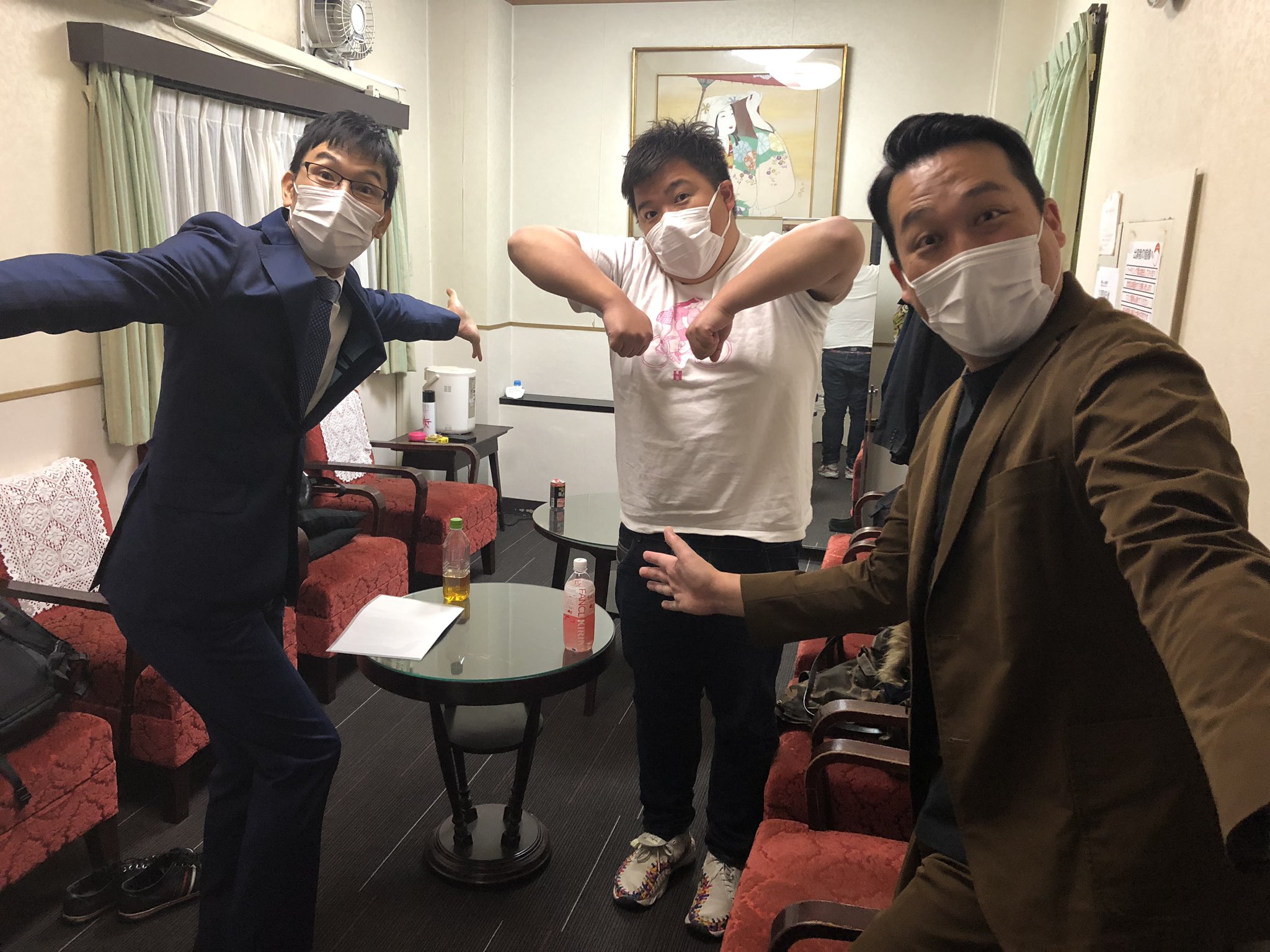 Twitter 上的よしもと祇園花月 楽屋風景です T Co Gvtnkk1tff Twitter